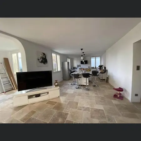 Bas De Apartment *